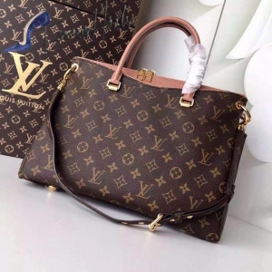 Louis Vuitton pallas monogram M43400